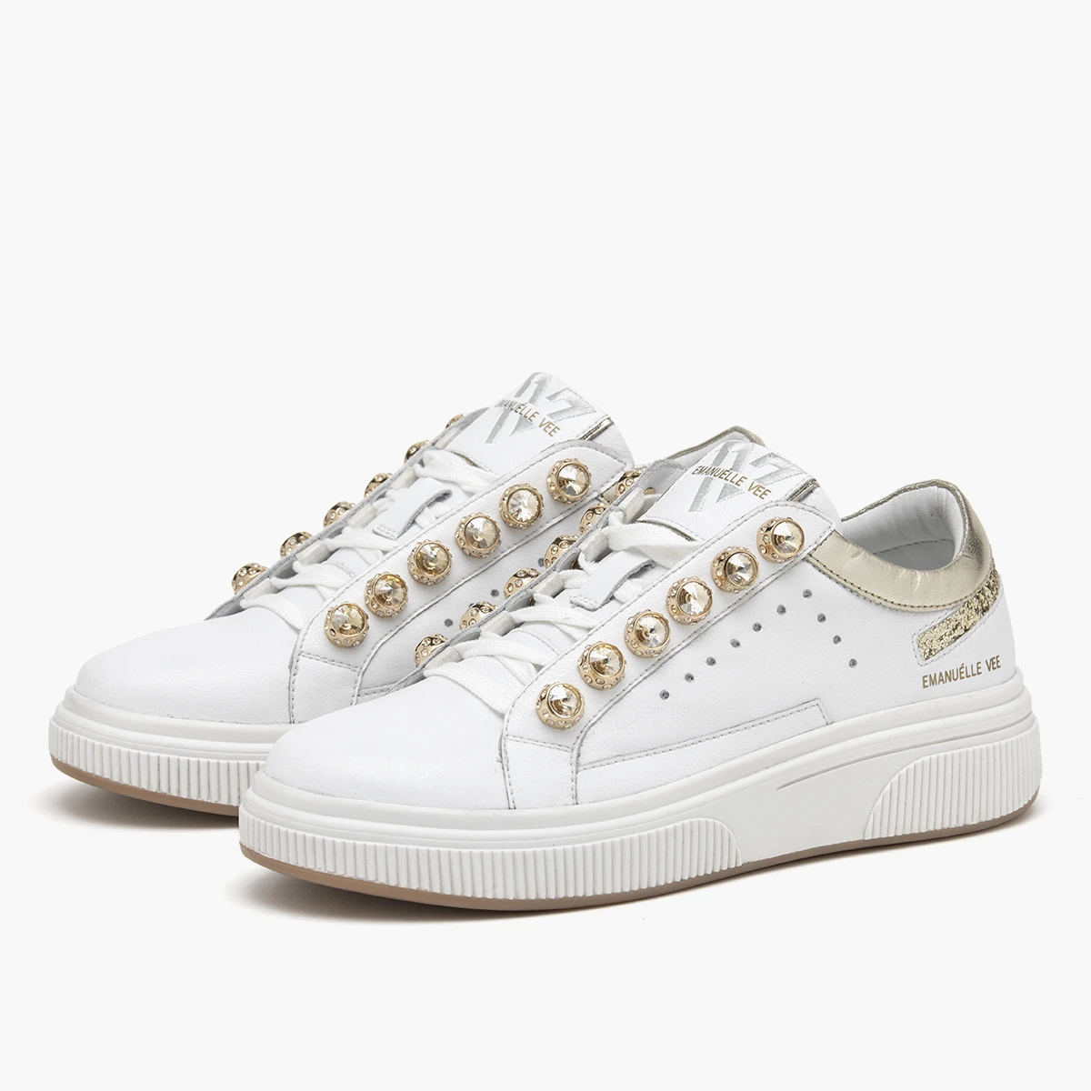 EVSB32 sneakers με στρας και κορδόνια λευκα με χρυσες λεπτομερεις – 2 Δερμάτινα λευκά sneakers με χρυσά στρας - Image 1