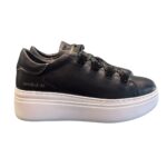 Μαύρα δερμάτινα sneakers με στρας κορδόνια