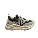 Γκρι sneakers με χρυσή λεπτομέρεια