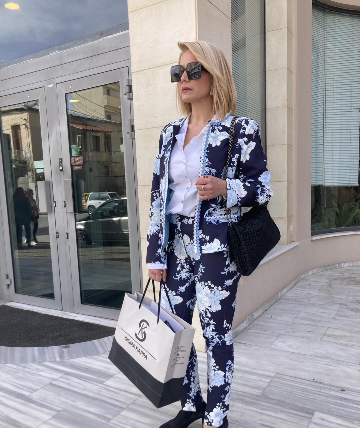 L09Q52 Μπλε εμπριμέ παντελόνι με floral τύπωμα -2 Μπλε εμπριμέ παντελόνι με floral τύπωμα - Image 1